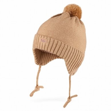 TuTu merino wool hat with laces